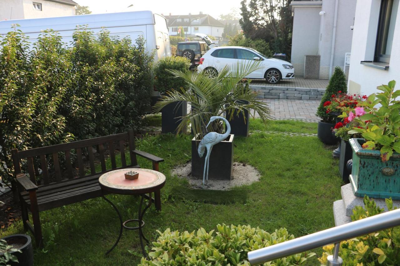 Rooms In Duesseldorf Near The Airport/Fair Luaran gambar